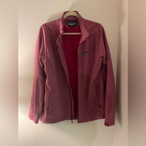Patagonia Magenta Windbreaker, size L. No hood.